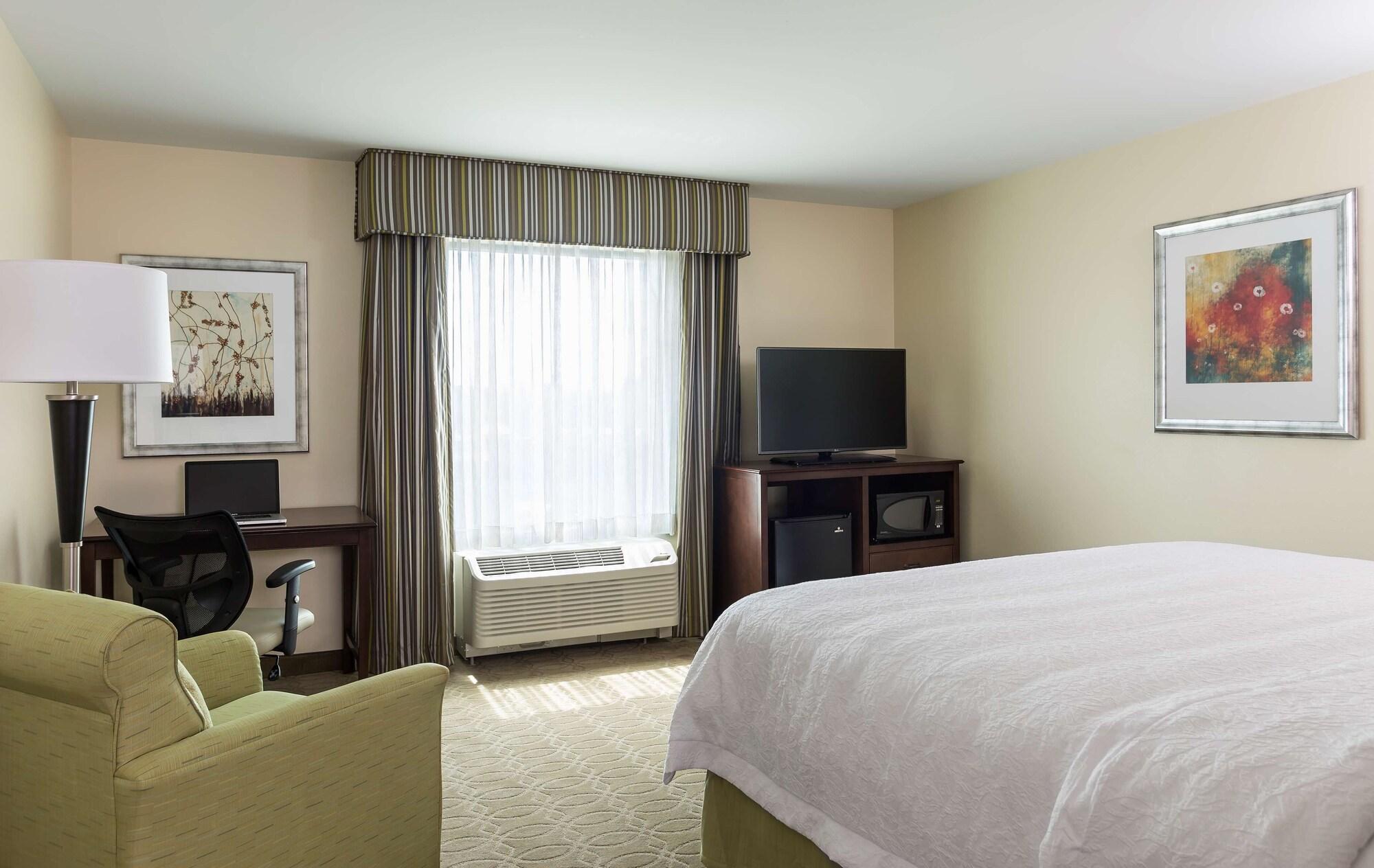 Hampton Inn & Suites Philadelphia Montgomeryville North Wales Exterior foto